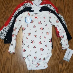 Carter's Baby Onesie' s (×4)